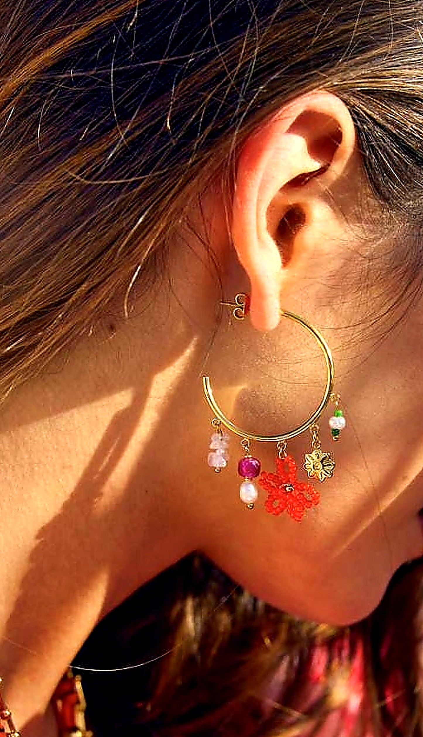 Boucles d'oreille créole pampille fleur